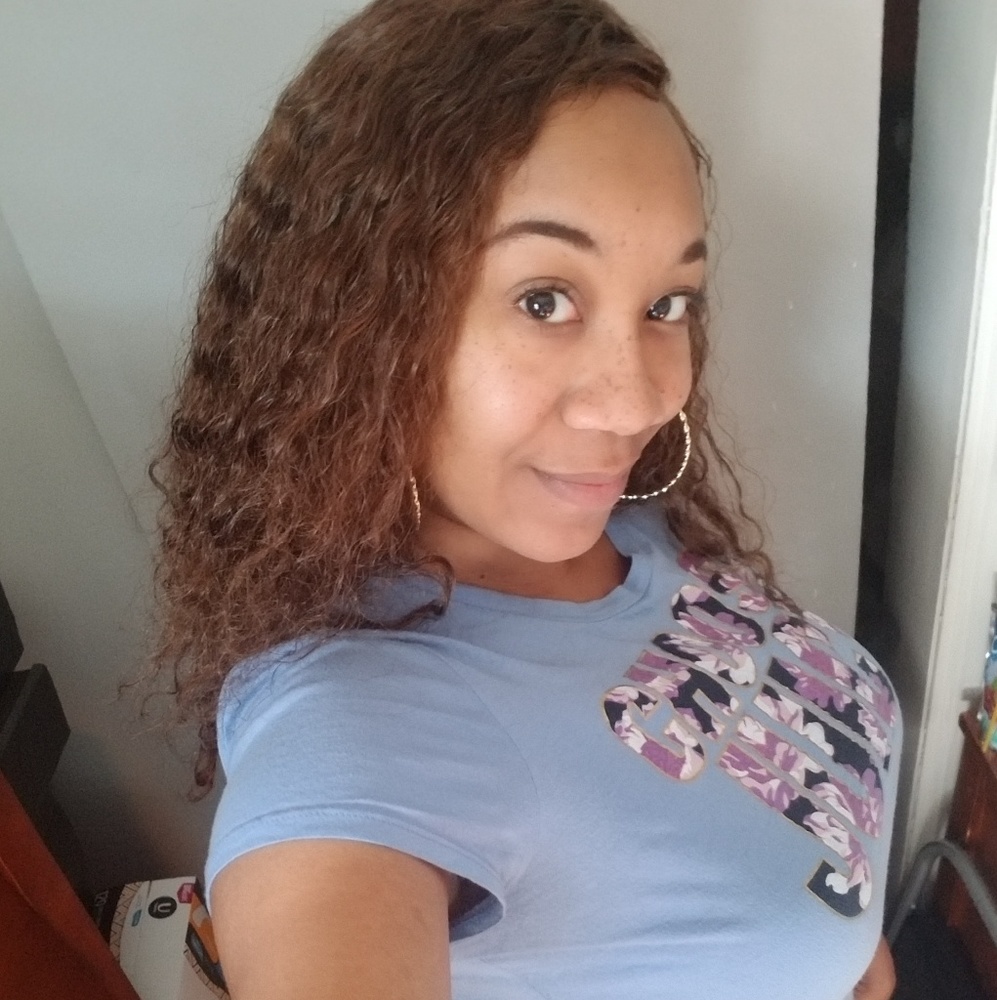 Meet your Posher, Avalyn